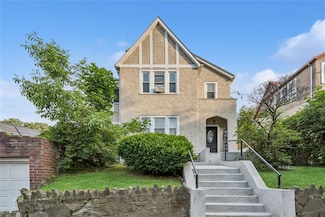 222 E 4th St, Mount Vernon, NY 10553