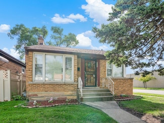 1135 Rice Ave, Bellwood, IL 60104