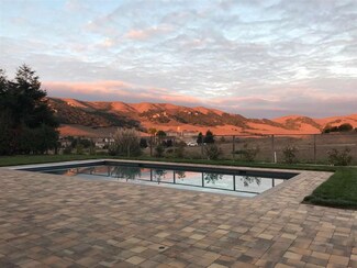 122 Via Vaquero Sur, San Juan Bautista, CA 95045