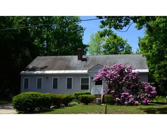 48 S Main St, Ashburnham, MA 01430