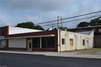 117 E Hunter St, Madison, NC 27025