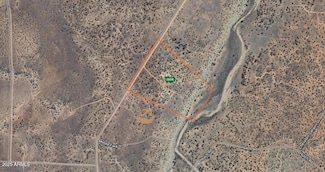5803 Dark Canyon Dr, Winslow, AZ 86047