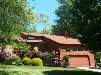 2207 Reiman St, White Oak, PA 15131