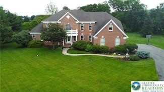 55 Forrest Stand Dr, Easton, PA 18042