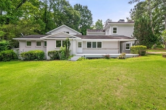 6771 Sunny Brook Ln NE, Atlanta, GA 30328