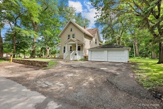 767 Dixon Ave, Elgin, IL 60120