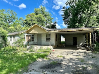 315 Lincoln Ave, Lake City, SC 29560