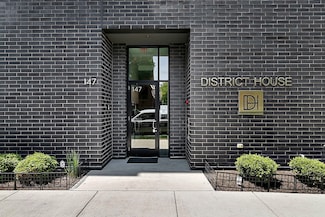 147 N Euclid Ave Unit 401, Oak Park, IL 60302