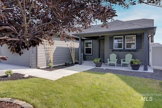 3716 S Windy Ridge Dr, Nampa, ID 83686