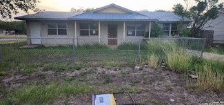 15903 Heidelberg Dr, La Coste, TX 78039