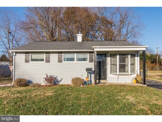 42 Roxeter Rd, New Castle, DE 19720