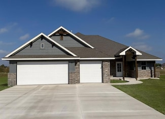 8545 Kayce St, El Reno, OK 73036