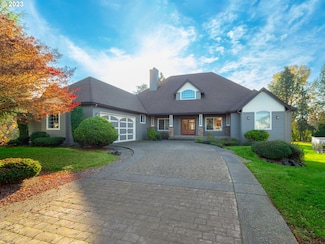 976 NW Southwater Dr, Roseburg, OR 97471