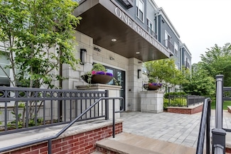 1 Revolution Way Unit 108, Canton, MA 02021