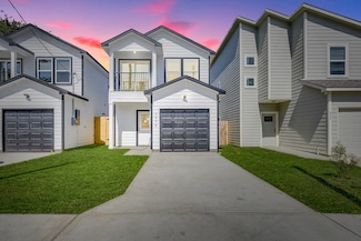 309 De Haven St, Houston, TX 77029