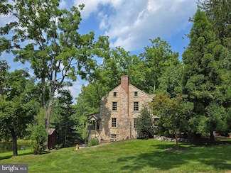 139 Mine Rd, Oley, PA 19547