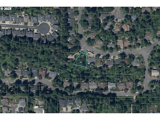 9825 SW Ventura Ct, Tigard, OR 97223