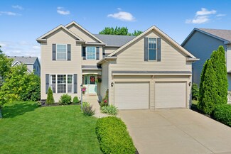 1303 Farley Ln, Champaign, IL 61822