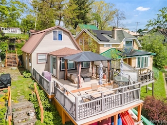 329 Lakeview Blvd, Delevan, NY 14042