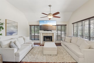 7512 Woodside Hill Ct, Fort Worth, TX 76179