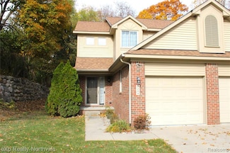 7244 Lavender Ln Unit 43, Waterford, MI 48327