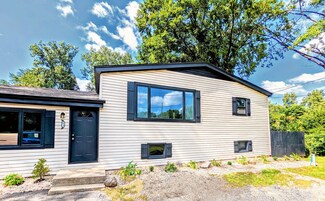 36236 N Green Bay Rd, Waukegan, IL 60087