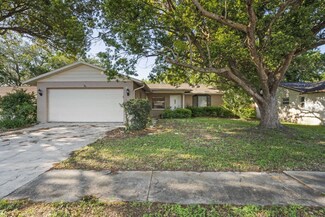 5810 Corkwood Ct, Holiday, FL 34690