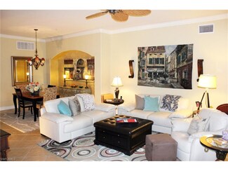 10502 Smokhouse Bay Dr Unit 102, Naples, FL 34120