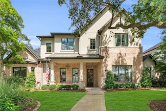 710 W Forest Dr, Houston, TX 77079
