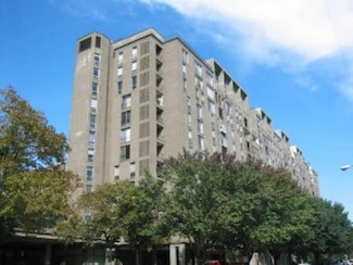44 Washington St Unit 905, Brookline, MA 02445