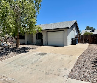 3105 N Carriage Ln, Chandler, AZ 85224