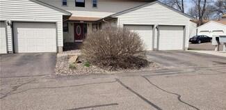 304 Parkview Ct Unit 4, Altoona, WI 54720