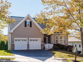 124 Gaston Ln, Coatesville, PA 19320