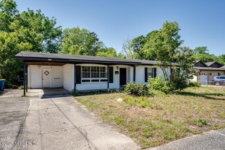 6402 Lenczyk Dr, Jacksonville, FL 32277