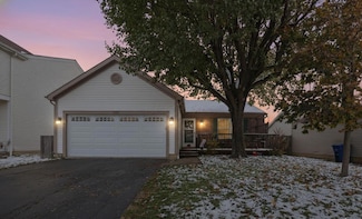 1226 Pinnacle Dr, Columbus, OH 43204