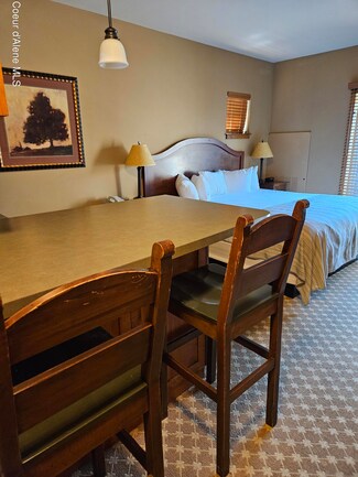 604 Bunker Ave Unit 203, Kellogg, ID 83837