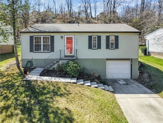 2242 Chapparal Dr, Pittsburgh, PA 15239