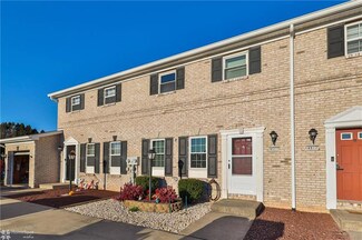 4921 Shawnee Ct, Schnecksville, PA 18078