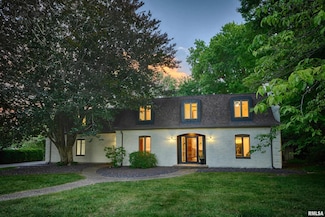 2528 Kentucky Rd, Quincy, IL 62301