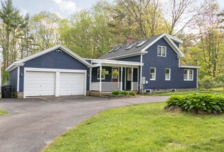 200 Cat Mousam Rd, Kennebunk, ME 04043