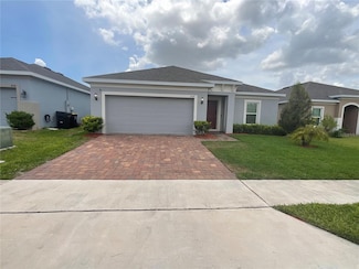 878 Benjamin Trail, Davenport, FL 33837