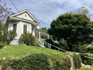 230 Craig St NW, Norton, VA 24273