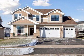 594 6th Street Ln N, Lake Elmo, MN 55042