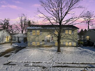 2614 Dellworth St, Columbus, OH 43232