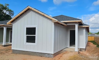 8069 Doris Ave, Pensacola, FL 32534