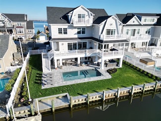 520 Normandy Dr, Mantoloking, NJ 08738