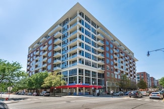 901 W Madison St Unit 806, Chicago, IL 60607