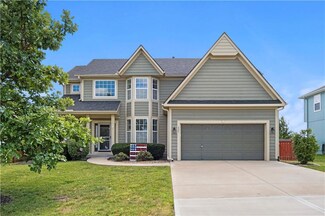 625 N Laurel St, Gardner, KS 66030