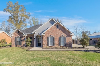 106 Hesper Dr, Carencro, LA 70520