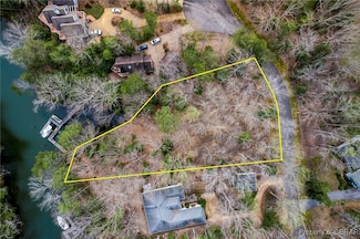 00 Oyster Cove Landing, Hartfield, VA 23071